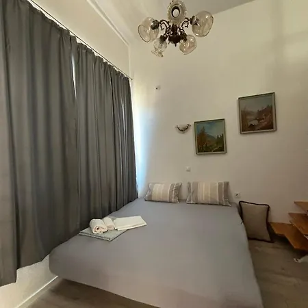 M Apartment *